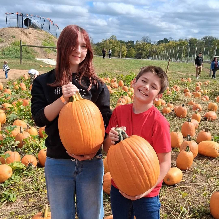 Kids at the Pumpkin Patch Kids at the Pumpkin Patch